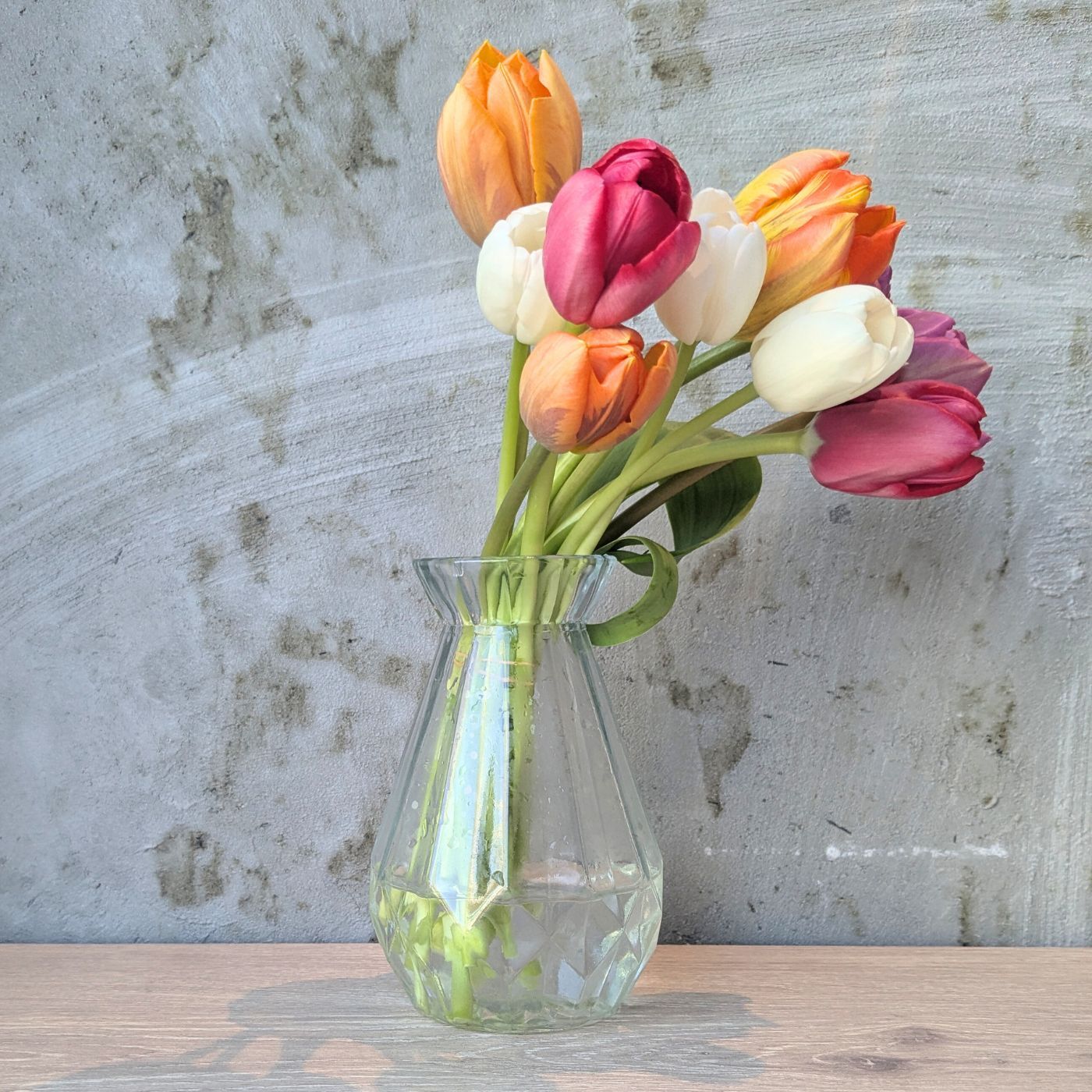 春を呼び込む チューリップブーケ